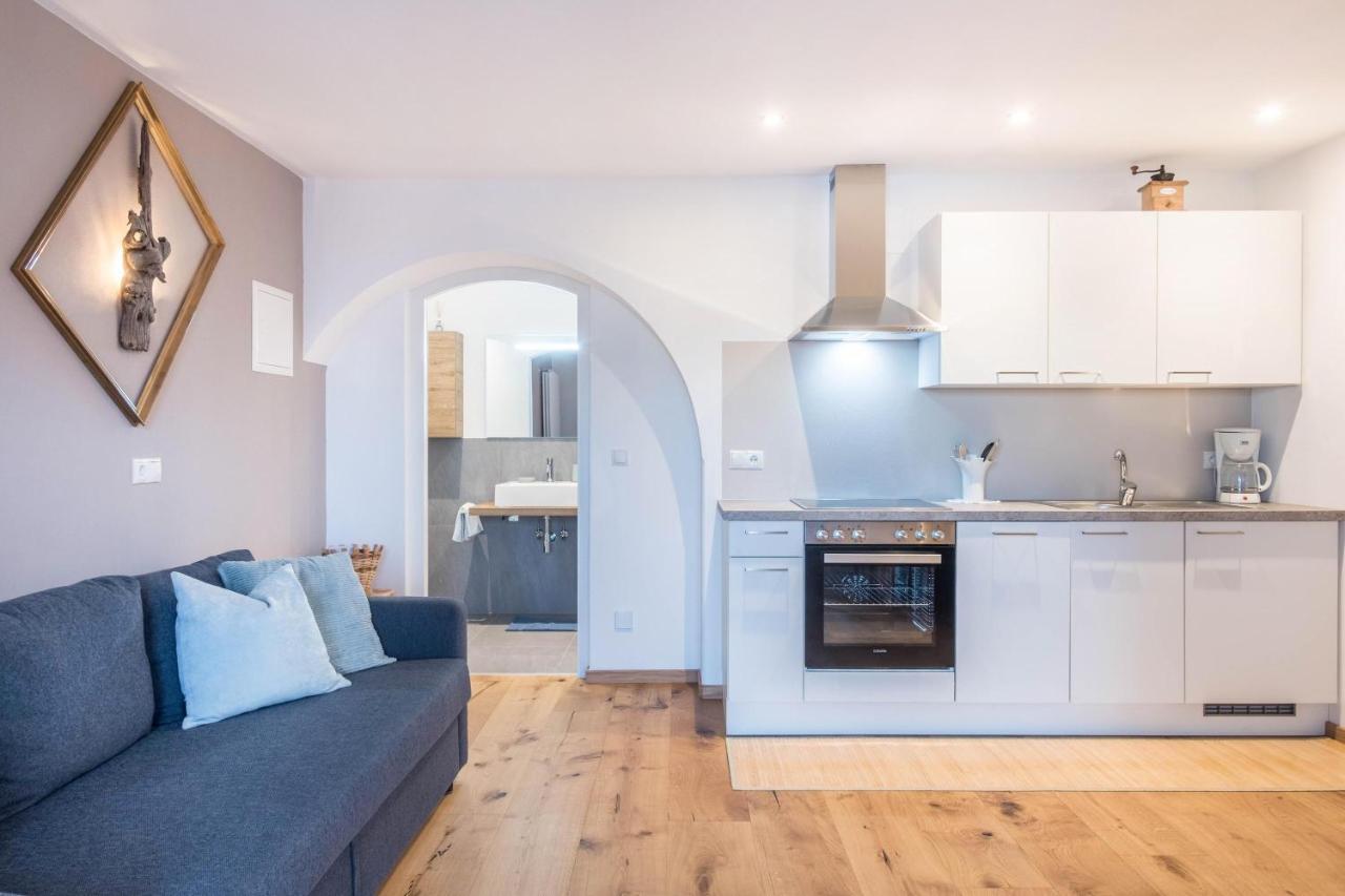 Beckenbinder Apartement Latemar サン・ジェネージオ・アテジーノ エクステリア 写真