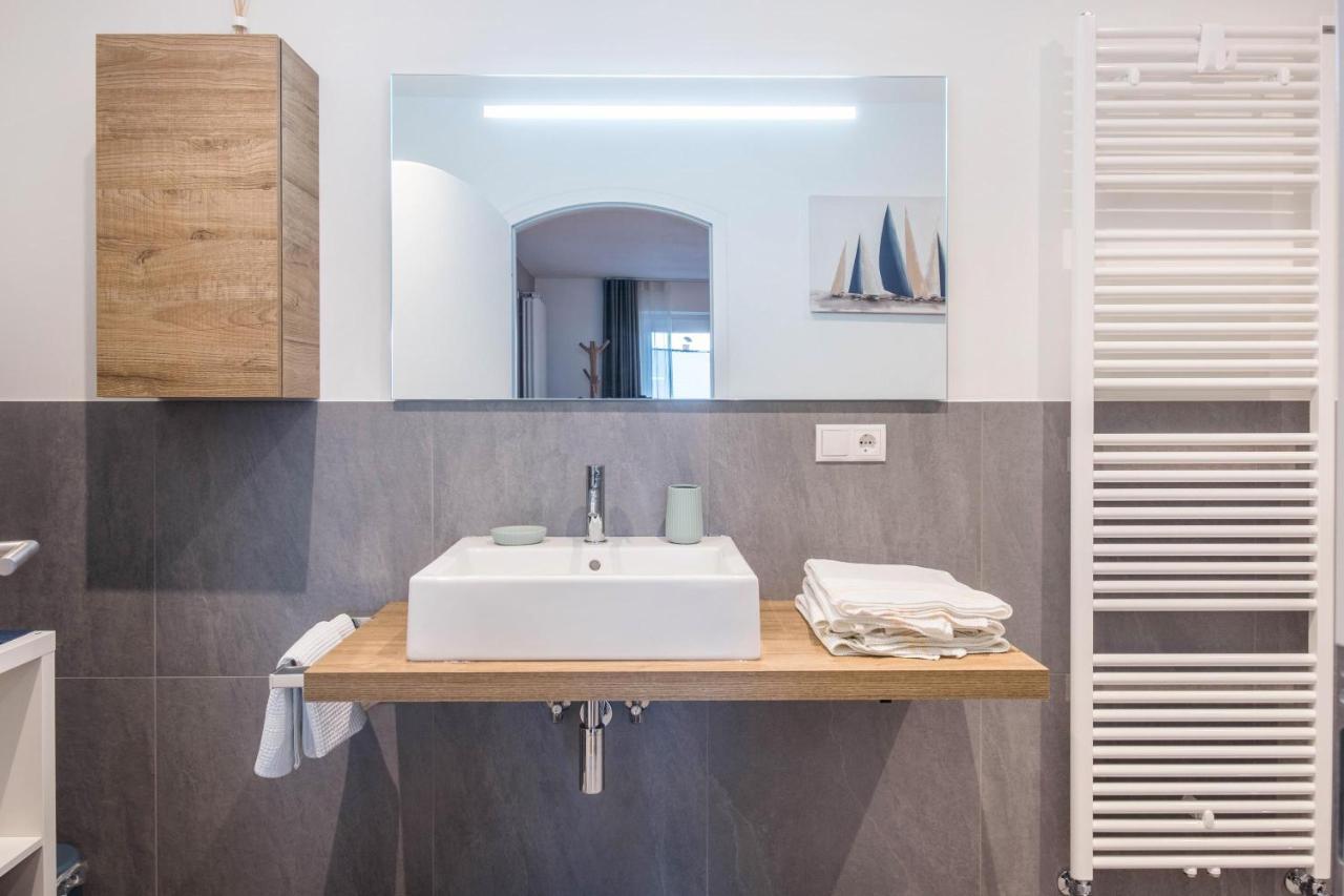 Beckenbinder Apartement Latemar サン・ジェネージオ・アテジーノ エクステリア 写真
